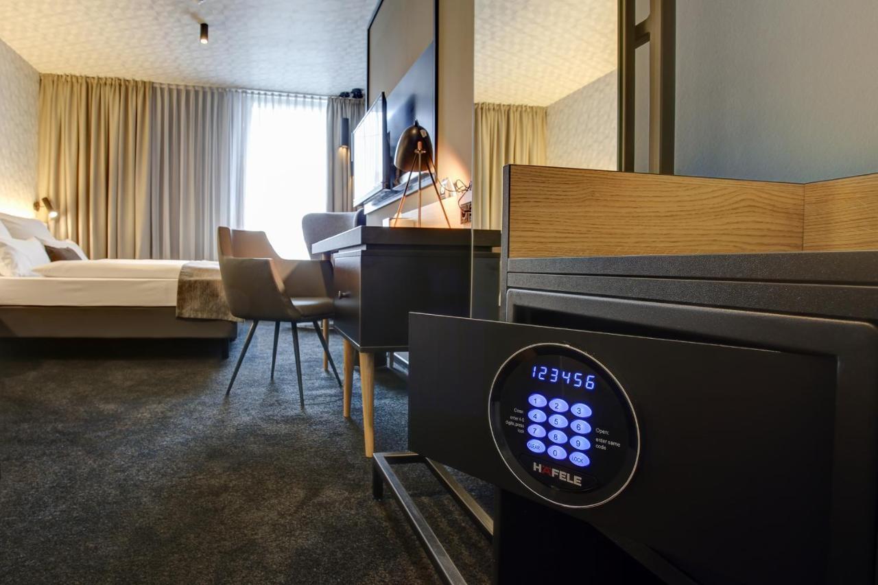 บูทิก 102 ดอร์มุนด์ซิตี้ Hotel ดอร์ทมุนด์ ภายนอก รูปภาพ