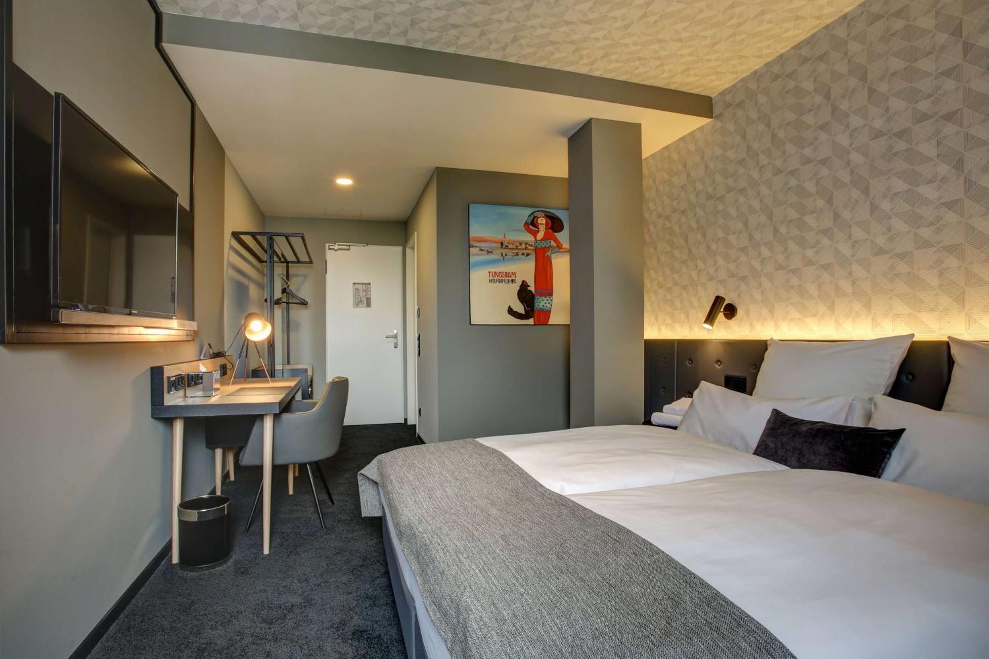 บูทิก 102 ดอร์มุนด์ซิตี้ Hotel ดอร์ทมุนด์ ภายนอก รูปภาพ