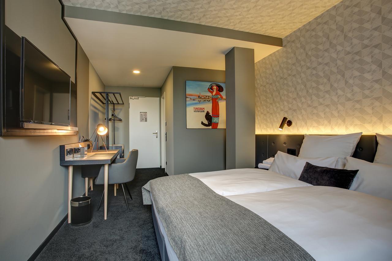 บูทิก 102 ดอร์มุนด์ซิตี้ Hotel ดอร์ทมุนด์ ภายนอก รูปภาพ