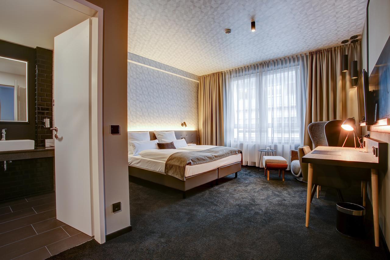 บูทิก 102 ดอร์มุนด์ซิตี้ Hotel ดอร์ทมุนด์ ภายนอก รูปภาพ