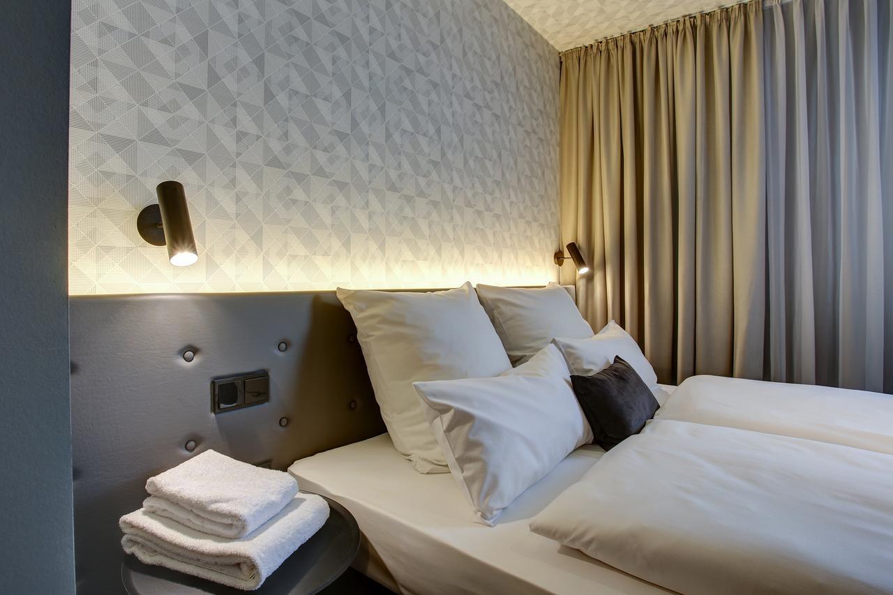 บูทิก 102 ดอร์มุนด์ซิตี้ Hotel ดอร์ทมุนด์ ภายนอก รูปภาพ